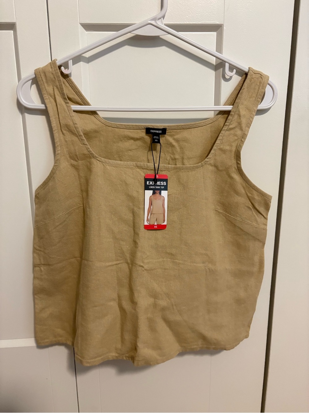 Express Women’s Tan Linen Square Neck Tank